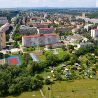 Pronájem kanceláře 88 m&sup2; Neratovice