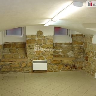 Pronájem obchodu 40 m&sup2; Děčín