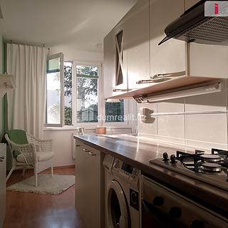 Pronájem bytu 2+1 61 m&sup2; Karlovy Vary