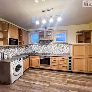Prodej rodinného domu 339 m&sup2; Úpice