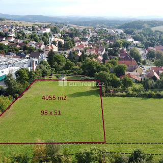 Prodej komerčního pozemku 4 955 m² Netvořice, Pražská