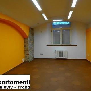 Prodej kanceláře 103 m² Praha, Šumavská