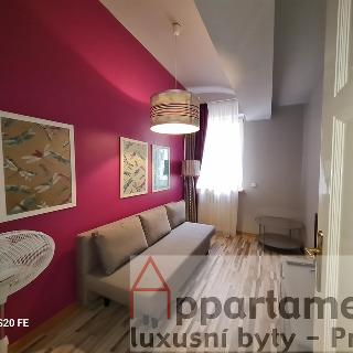 Prodej bytu 3+kk 77 m² Praha