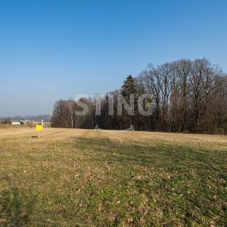 Prodej stavební parcely 8 566 m² Vojkovice