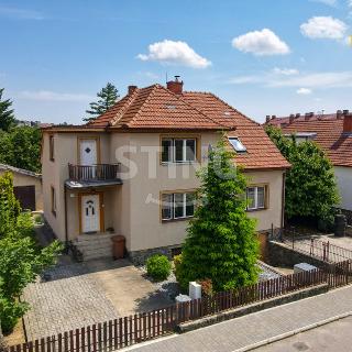 Prodej rodinného domu 220 m² Moravský Krumlov, Zahradní