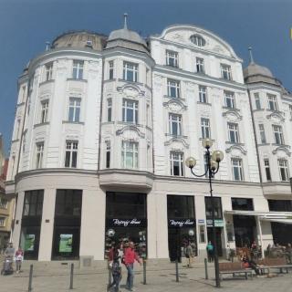 Pronájem bytu 3+kk 97 m² Ostrava, Jiráskovo náměstí