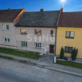 Prodej rodinného domu 140 m² Hněvotín