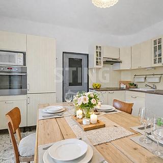 Prodej rodinného domu 156 m&sup2; Chýnice