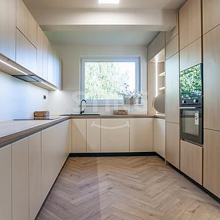 Prodej rodinného domu 242 m&sup2; Petrovice u Karviné