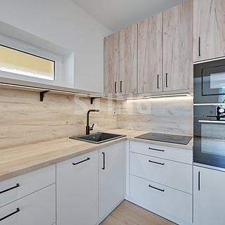 Prodej bytu 2+kk 65 m&sup2; Šumperk