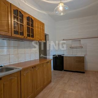 Pronájem bytu 2+1 69 m² Opava, Kylešovská