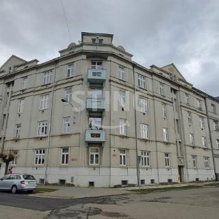 Prodej bytu 2+1 85 m² Přerov, nám. Fr. Rasche