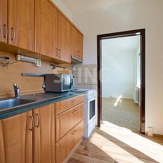 Pronájem bytu 3+1 63 m&sup2; Hodonín