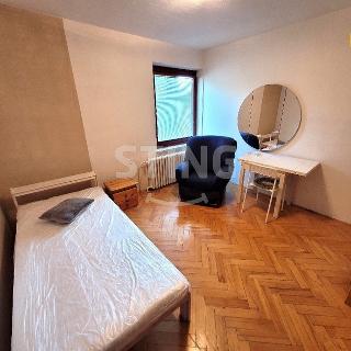 Pronájem bytu 1+kk a garsoniéry 12 m² Opava, Gagarinova