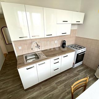 Pronájem bytu 2+1 46 m&sup2; Olomouc