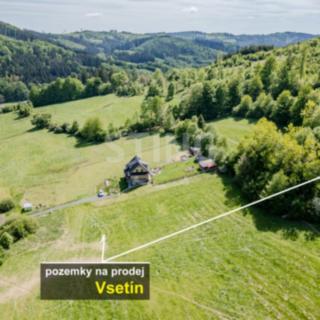 Prodej stavební parcely 5 915 m² Vsetín