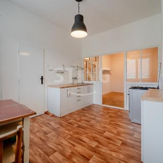 Prodej bytu 3+kk 77 m² Prostějov, nám. Padlých hrdinů