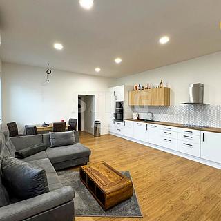 Prodej bytu 2+kk 63 m&sup2; Ostrava