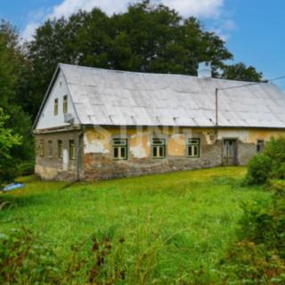 Prodej rodinného domu 220 m&sup2; Stará Ves
