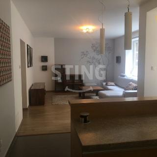 Pronájem bytu 2+1 75 m² Ostrava, 30. dubna