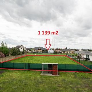 Prodej stavební parcely 1 139 m² Vratimov