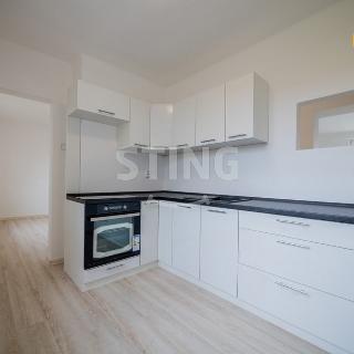 Prodej bytu 4+kk 90 m² Dolní Benešov, Hlučínská