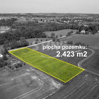 Prodej stavební parcely 2 423 m² Třinec