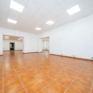 Pronájem obchodu 214 m² Ostrava, Zengrova