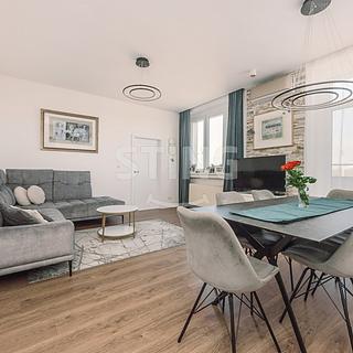 Prodej bytu 3+kk 77 m&sup2; Pardubice
