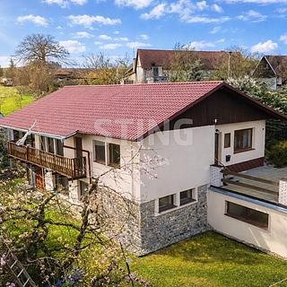 Prodej rodinného domu 310 m&sup2; Kladky
