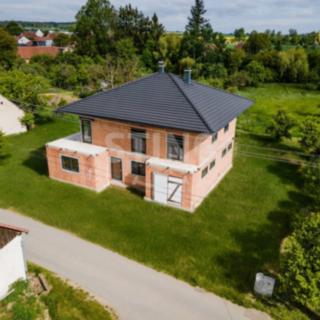 Prodej rodinného domu 285 m² Krhov