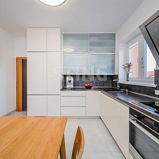 Prodej bytu 2+1 66 m&sup2; Ostrava