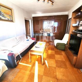 Prodej bytu 3+1 76 m² Přerov, Svisle