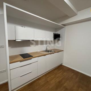 Pronájem bytu 2+kk 50 m² Ostrava, S. K. Neumanna