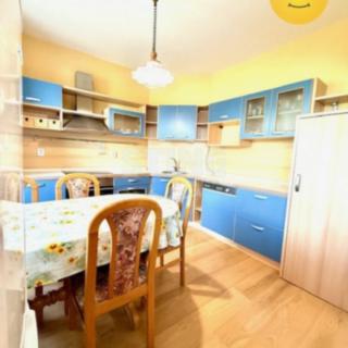 Pronájem bytu 3+1 85 m² Hodonín, Lipová alej