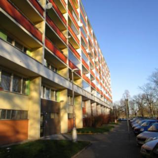 Pronájem bytu 1+kk a garsoniéry 36 m² Hradec Králové, Smetanovo nábřeží