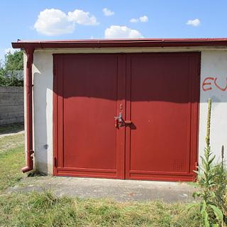 Prodej garáže 17 m² Hradec Králové