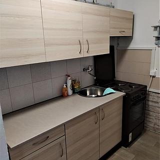 Pronájem bytu 1+kk, garsoniery 35 m&sup2; Hradec Králové