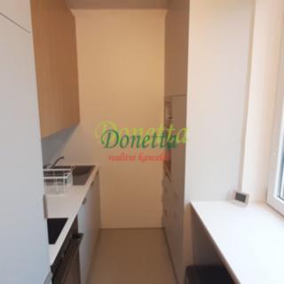 Pronájem bytu 3+1 70 m² Hradec Králové Pražské Předměstí, Bezručova