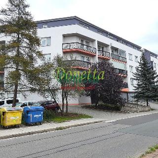 Pronájem bytu 5+kk 144 m² Hradec Králové, Na Občinách