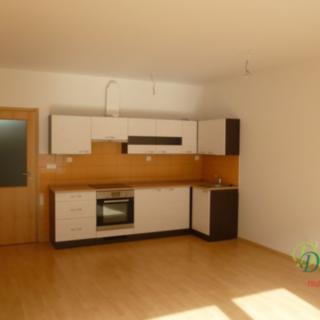 Pronájem bytu 3+kk 66 m² Hradec Králové