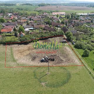 Prodej stavební parcely 4 737 m² Jeníkovice, 