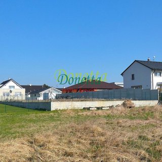 Prodej stavební parcely 818 m² Hradec Králové, 