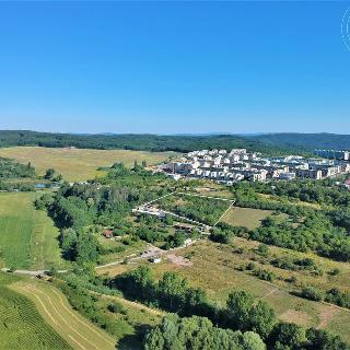 Prodej stavební parcely 5 882 m² Brno