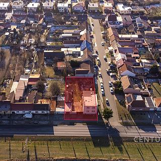 Prodej rodinného domu 240 m&sup2; Bzenec