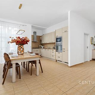 Prodej bytu 5+kk 135 m&sup2; Brno