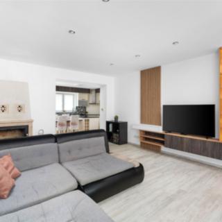 Prodej rodinného domu 195 m² Malešovice