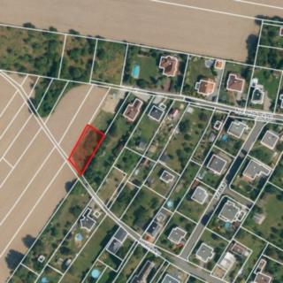 Prodej stavební parcely 643 m&sup2; Dolní Lhota