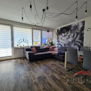 Prodej bytu 3+1 72 m² Krnov, Budovatelů