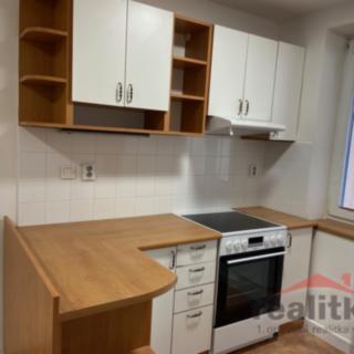 Pronájem bytu 2+1 57 m² Opava